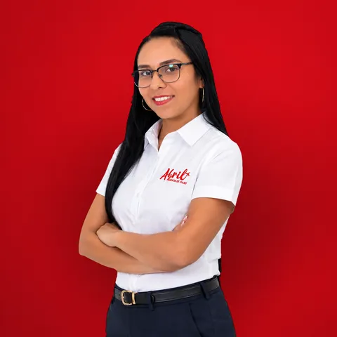 Vanessa, Especialista en Planificación de Viajes en Abril Agencia de Viajes